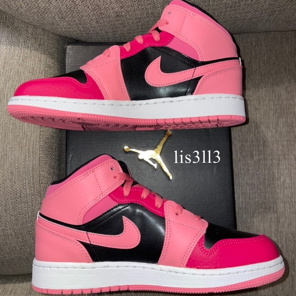 Air Jordan 1 Mid Coral Chalk Pinksicle 💖 - Picture 3 of 11